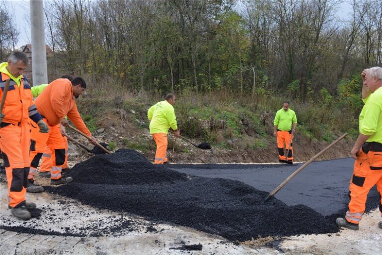 Radovi na putnoj infrastrukturi u svilajnačkom selu Bobovo !!!